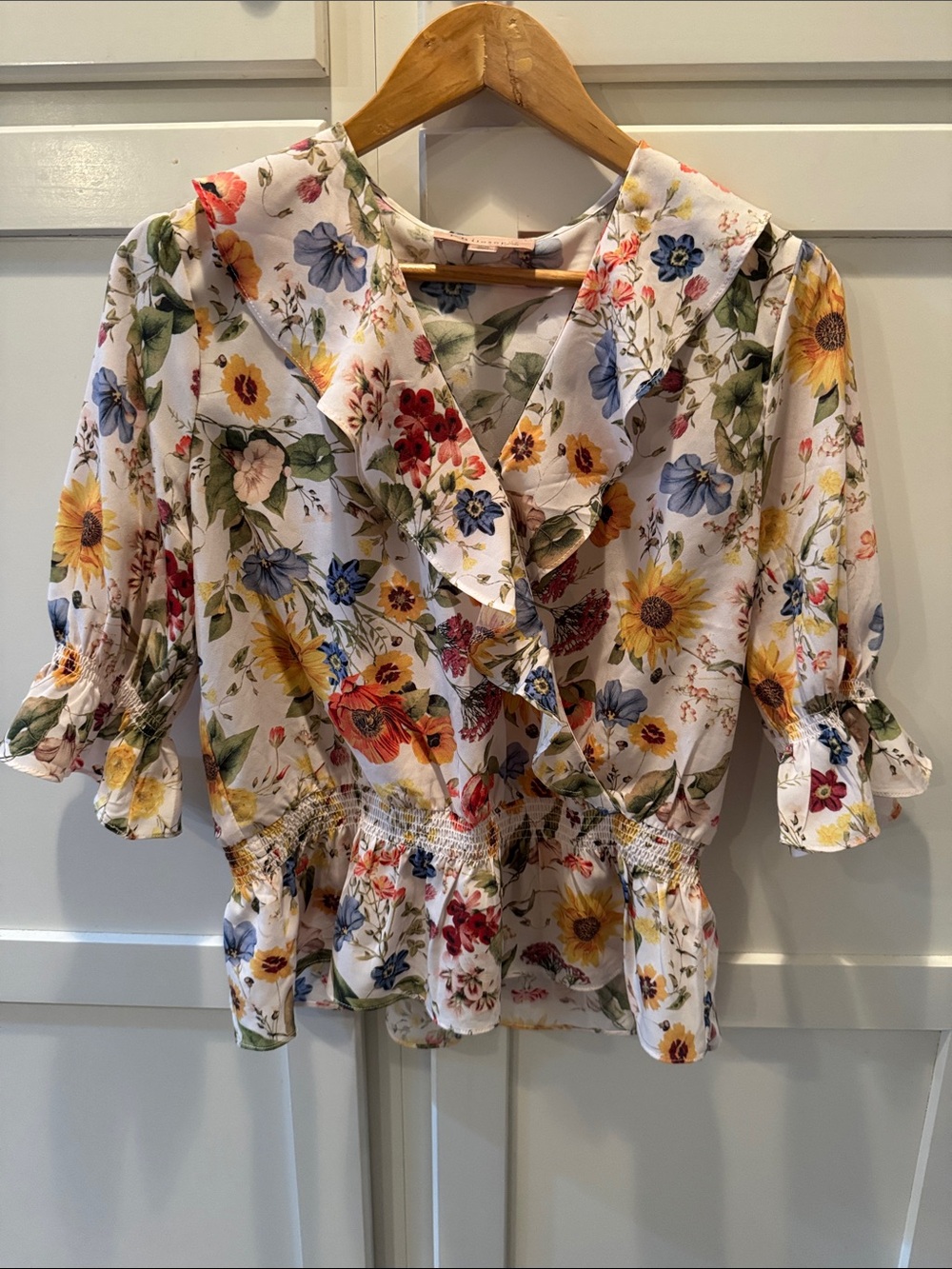 Philosophy White Floral Ruffle Wrap Blouse